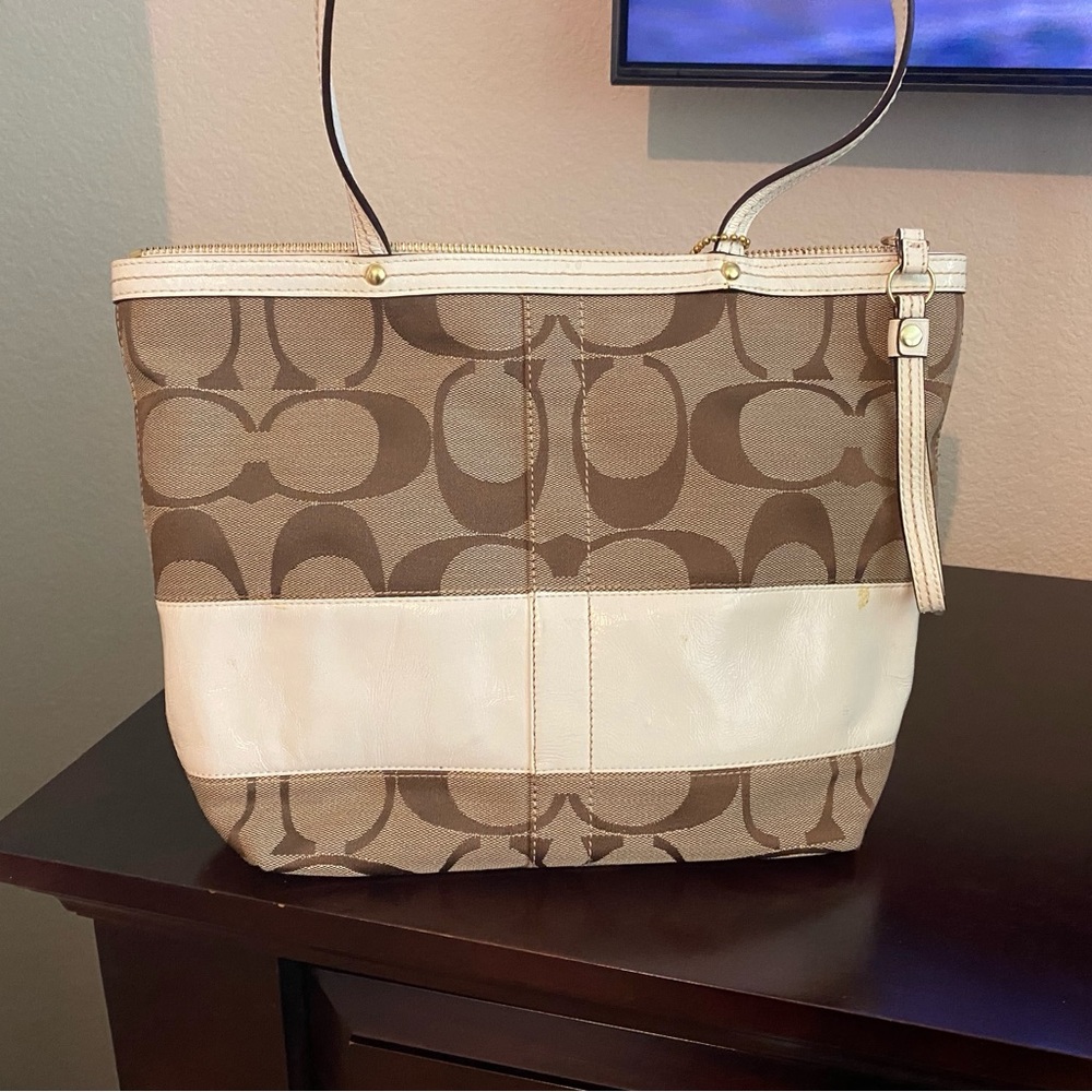 Coach mini purse